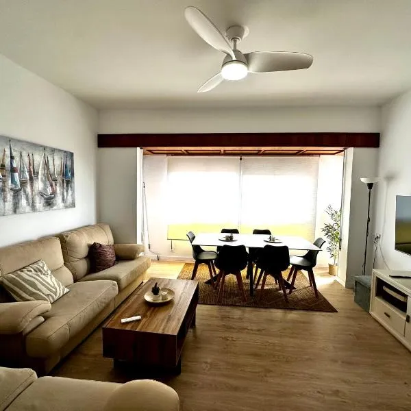 Aguilas Home Beach by Joan，位于阿桂拉斯的酒店