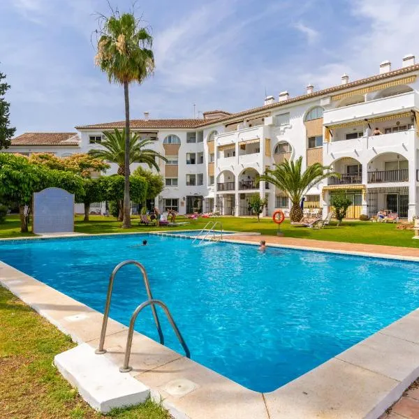 Apartamento Puebla Lucia Fuengirola，位于福恩吉罗拉的酒店