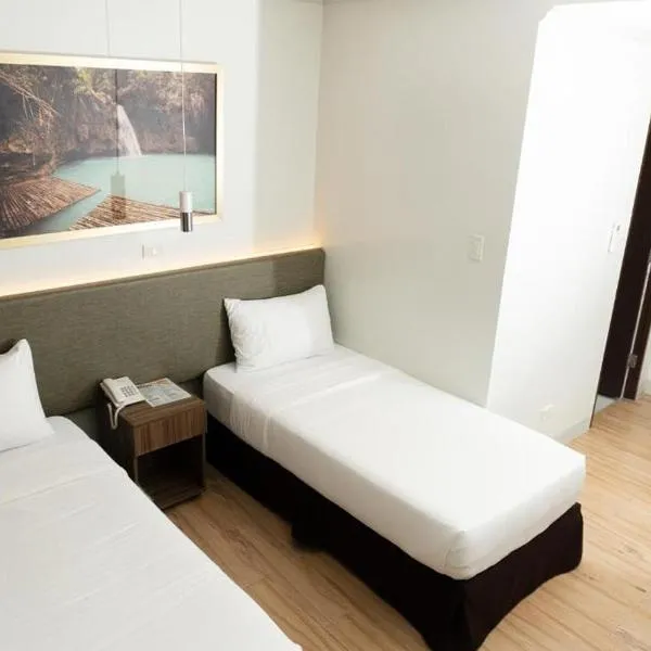 Madison Suites Mactan Cebu，位于Lapu Lapu City的酒店