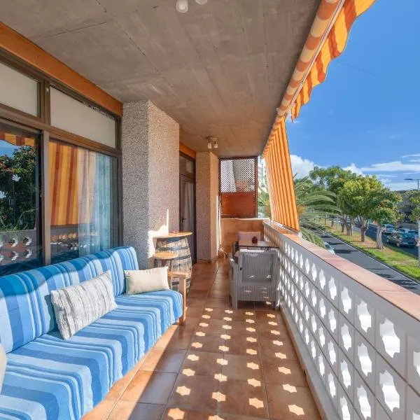 Casa Carolina Y Roger Tazacorte，位于塔扎克蒂的酒店
