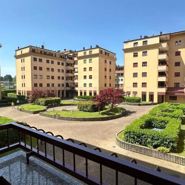 Appartamento Ely，位于Pioltello的酒店