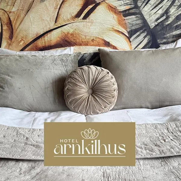 Hotel Arnkilhus，位于森讷堡的酒店