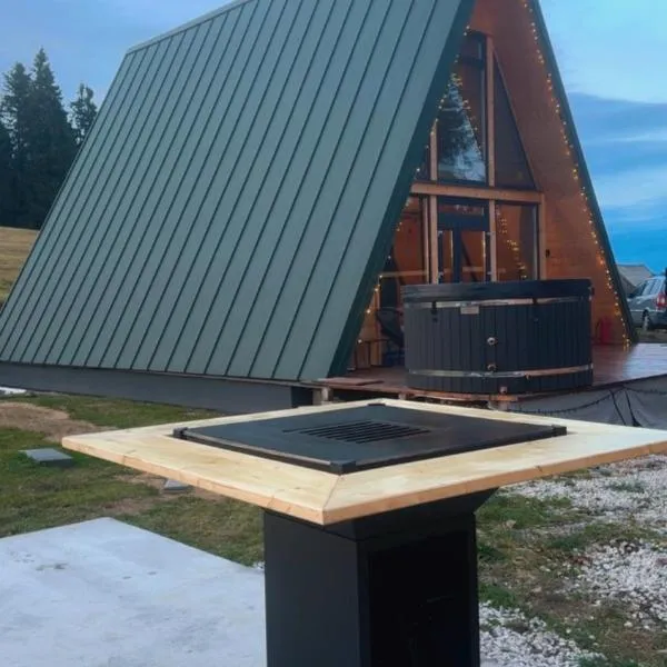 La Știubei Cabin，位于马里瑟尔的酒店