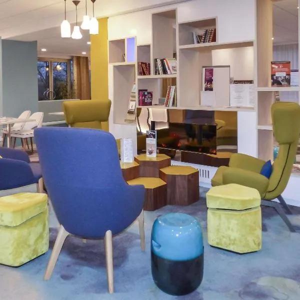 Hôtel Mercure Mâcon Bord de Saône，位于马孔的酒店