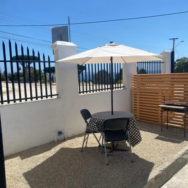 Cabaña Vista a la plaza，位于通戈伊的酒店