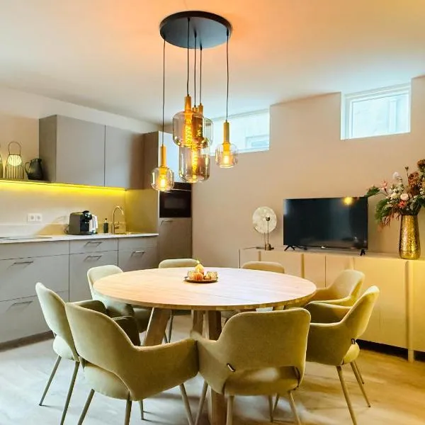 De Baronie - In de winkelstraat，位于布雷达的酒店