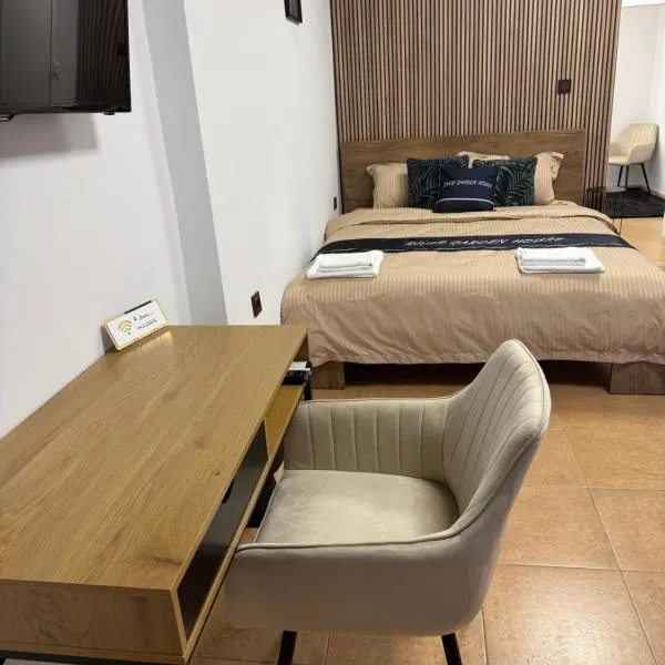 River Garden House，位于维丁的酒店