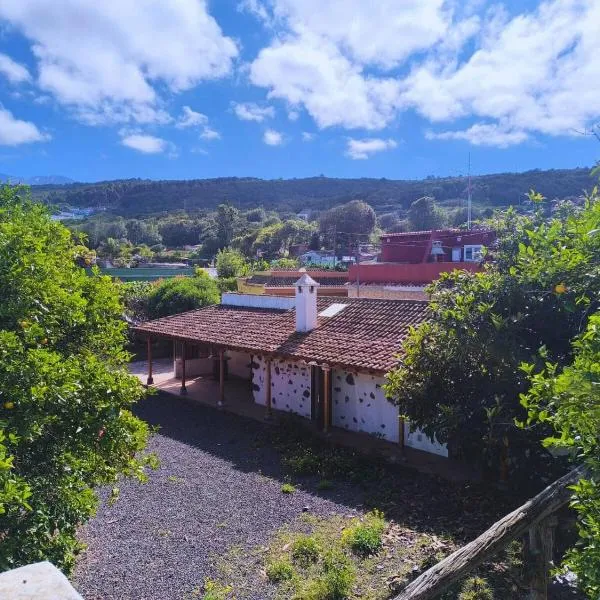 Casa Rural El Naranjero，位于Tanque的酒店