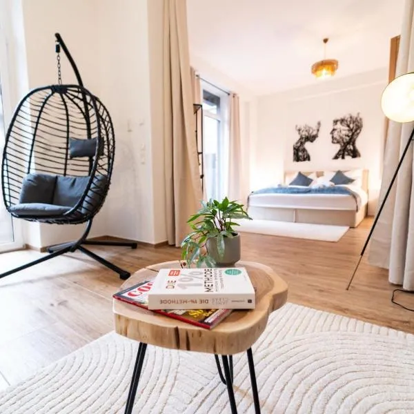 SALUS Living - Loft-Infrarotsauna-ruhiger Innenhof-Innenstadt - BRIGHT Collection,位于科布伦茨的酒店