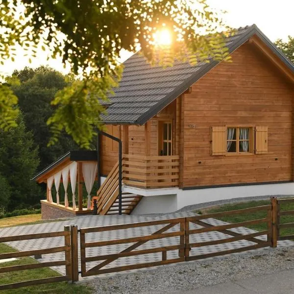 Wooden fairy tale vacation house，位于Vukomerić的酒店