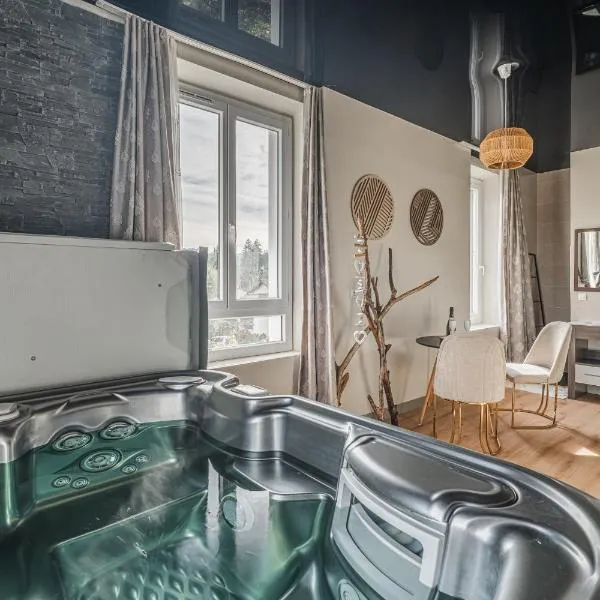 Cocoon du Lac Charavines jacuzzi-wifi-parking，位于沙拉维内的酒店