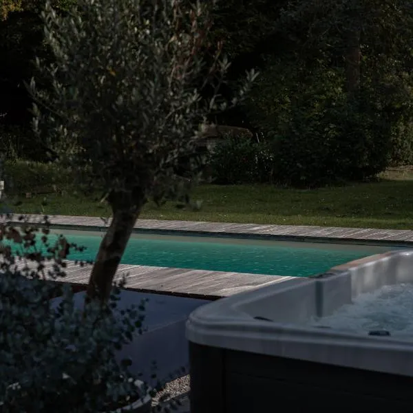 Boutique Hotel Le Faucon，位于法尔肯堡的酒店