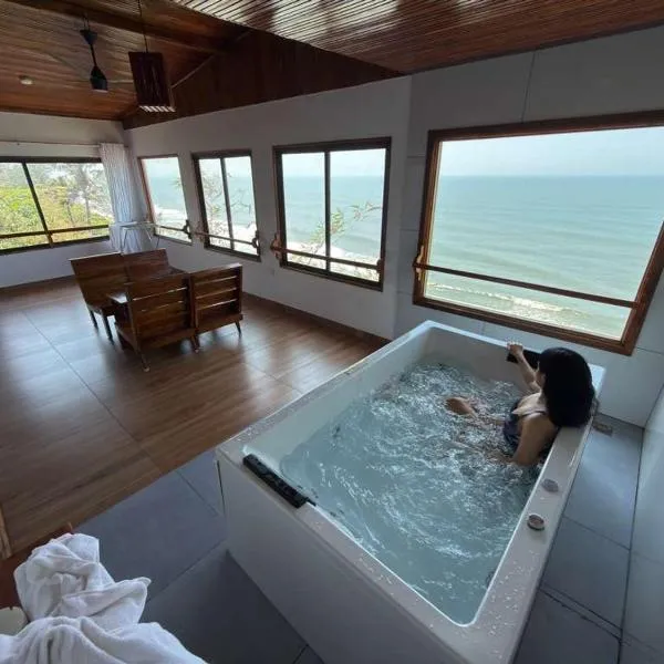 Peak Paradise Resort，位于瓦尔卡拉的酒店