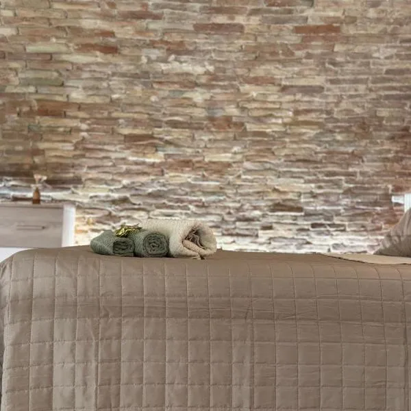 Dimora Sant'Anna Family Suite，位于贝尔纳尔达的酒店