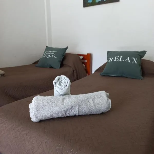 Hostel en Almirante Brown，位于Villa Martín Arín的酒店