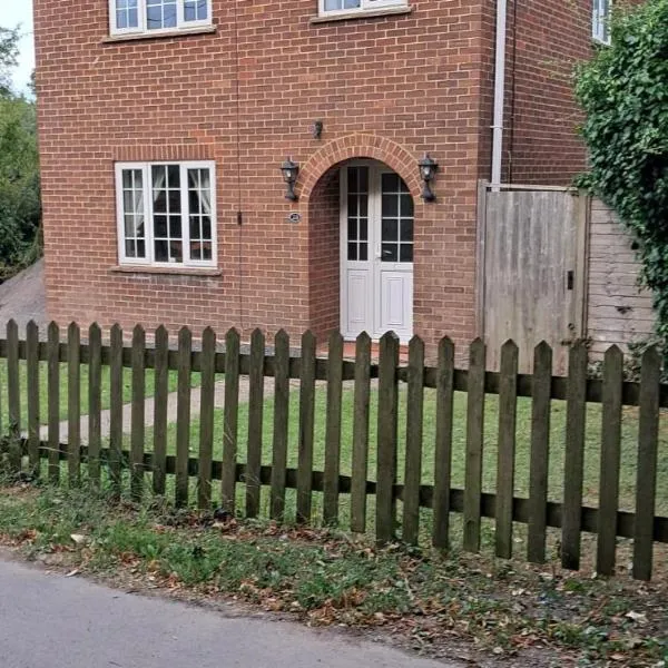 28 Clifford Road，位于惠茨特布尔的酒店