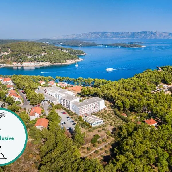 Hotel Hvar，位于耶尔萨的酒店