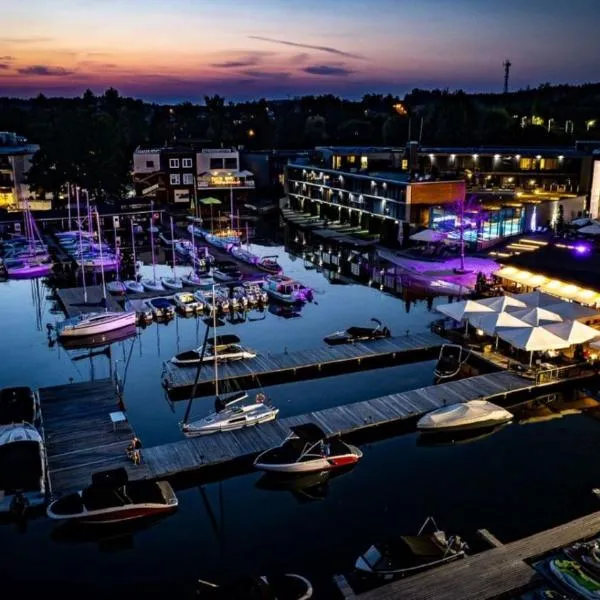 Przystań Hotel&Restaurants，位于奥尔什丁的酒店