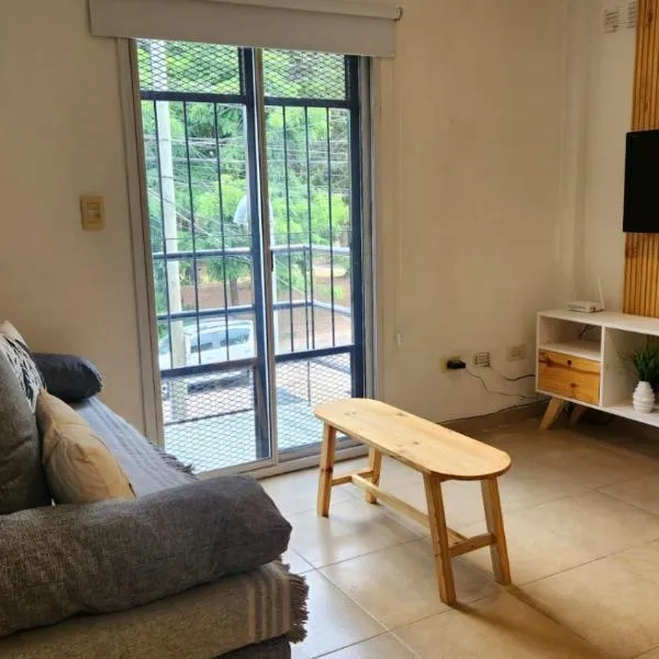 Departamento en Morón，位于莫龙的酒店