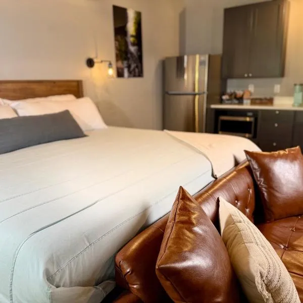 The Benjamin Hotel，位于沃特金斯格伦的酒店