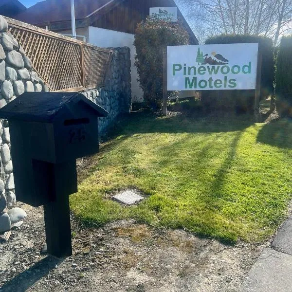 松林汽车旅馆，位于费尔利的酒店