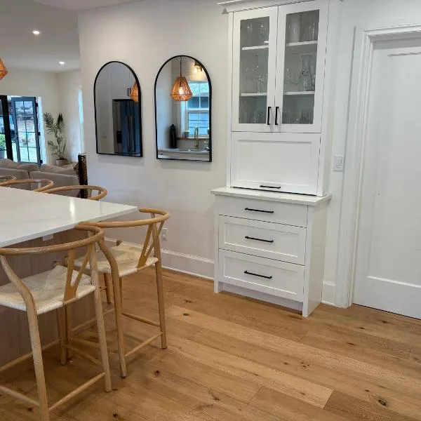 Charming Victoria Character Home-Pet Friendly，位于维多利亚的酒店