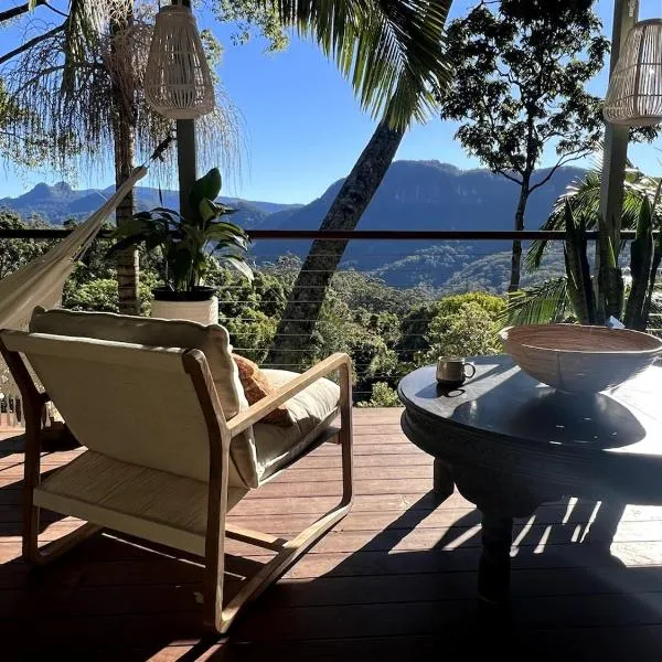 Heaven's Gate，位于Currumbin Valley的酒店