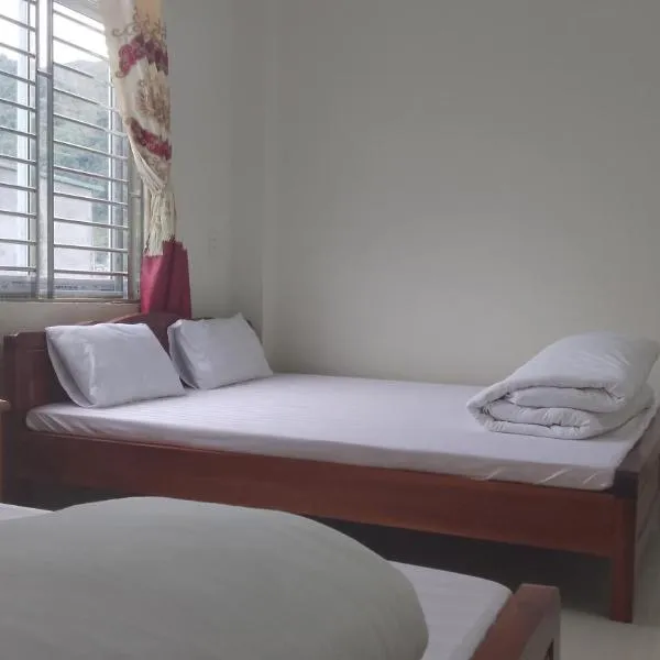 Nhà nghỉ Ngọc Ánh，位于同文的酒店