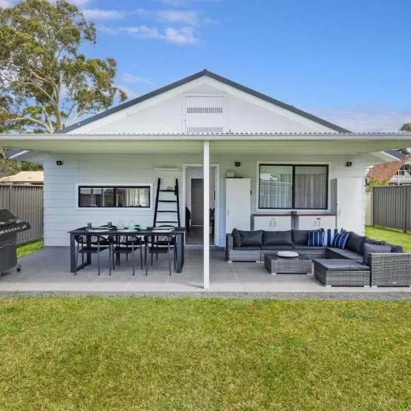 Serendipity Stays Jervis Bay - 5 Mins Walk to Beach，位于圣殿海岬的酒店