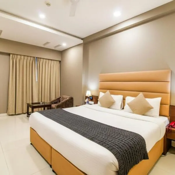 The Avenue Hotel & Banquet Near Bhopal Junction，位于博帕尔的酒店