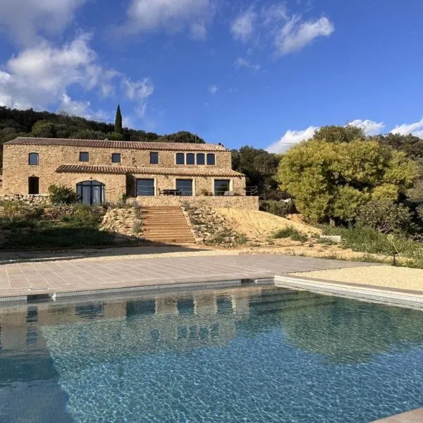 Mimosa Lodge，位于赫罗纳的酒店