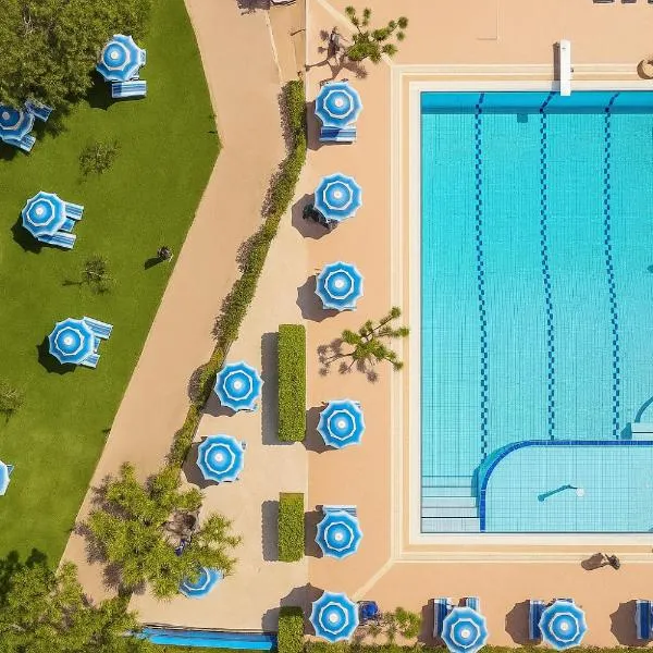 Hotiday Relais Costa degli Etruschi，位于瓦达的酒店