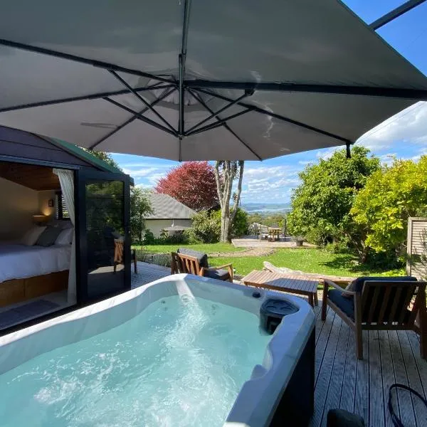 Raglan View Cottage，位于拉格伦的酒店