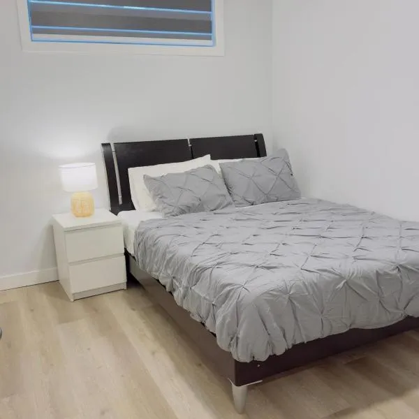 Modern Comfort West Edmonton，位于埃德蒙顿的酒店