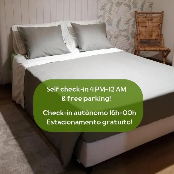 Suite - Recanto da Lima - com entrada independente，位于塞图巴尔的酒店