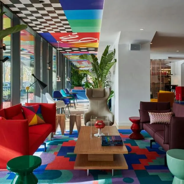 citizenM Rome Isola Tiberina，位于罗马的酒店