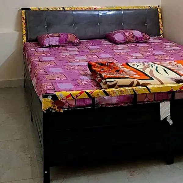 Imperial Lodging & Resort，位于皮马尚格尔的酒店