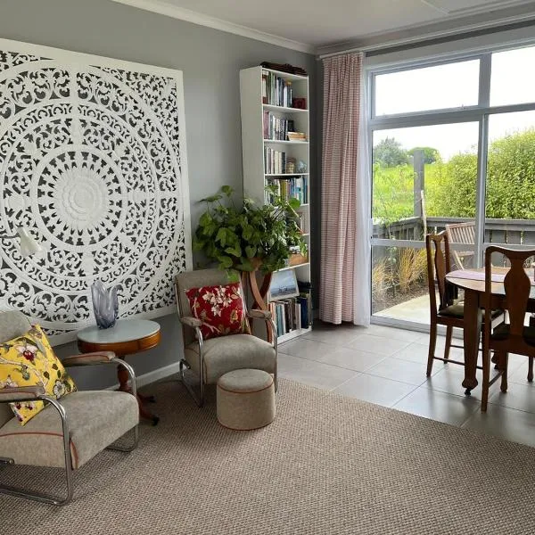 Artist retreat，位于Kakanui的酒店