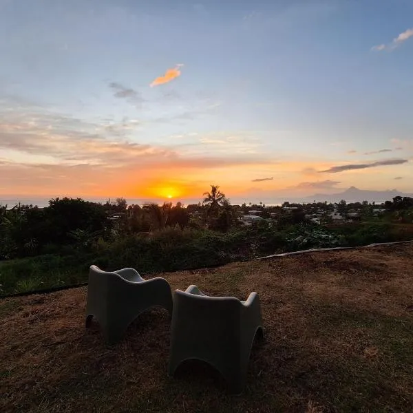 Fare Pūnano，位于普纳奥亚的酒店