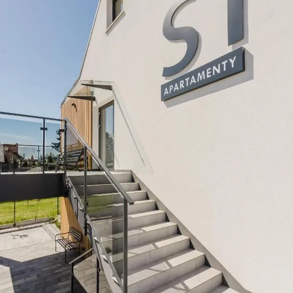 S1 Apartamenty，位于雷瓦的酒店