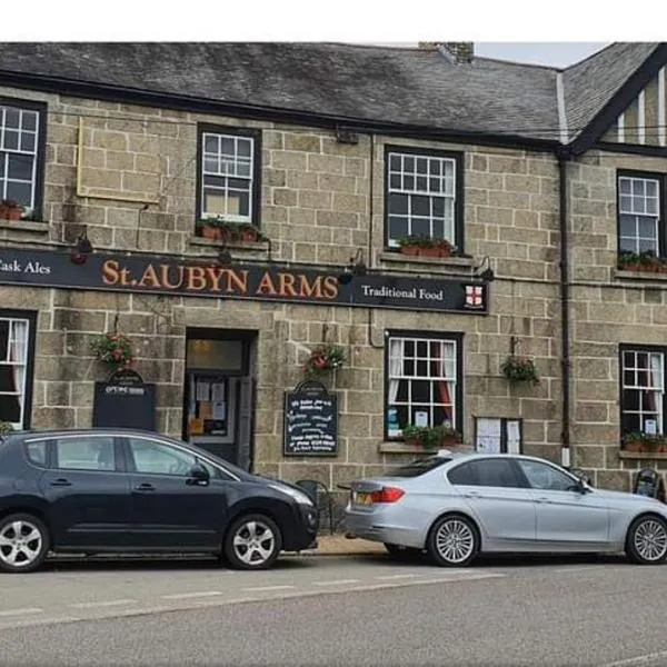 St aubyn arms,位于Pool的酒店
