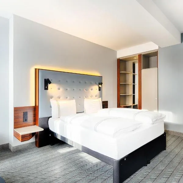 Premier Inn Köln City Mediapark，位于科隆的酒店