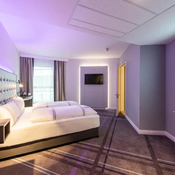 Premier Inn Stuttgart Feuerbach，位于斯图加特的酒店