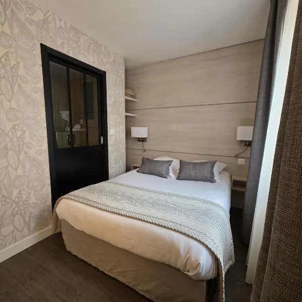 Logis Hôtel Restaurant Le Quai Fleuri，位于沃夫的酒店