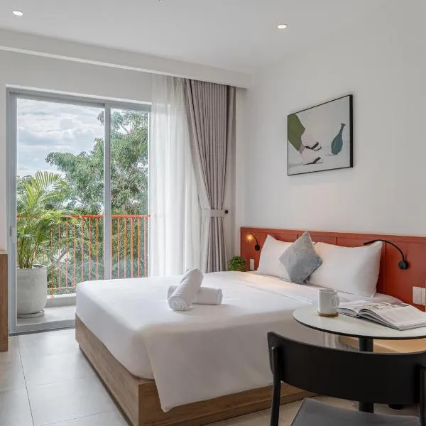 COMMON INN Thu Dau Mot，位于Ga Phú Văn的酒店