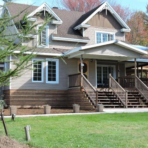 Gite Passion et Tendresse B&B，位于Shefford的酒店