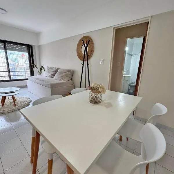 Departamento Bloom，位于布兰卡港的酒店