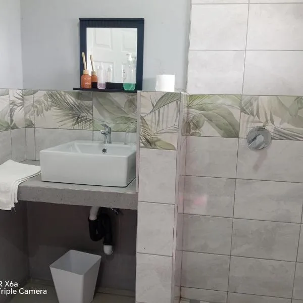 Galaxy Bed and Breakfast，位于Butha-Buthe的酒店