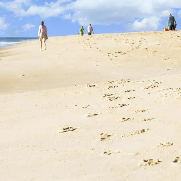 杜威海滩凯悦广场酒店，位于杜威海滩的酒店