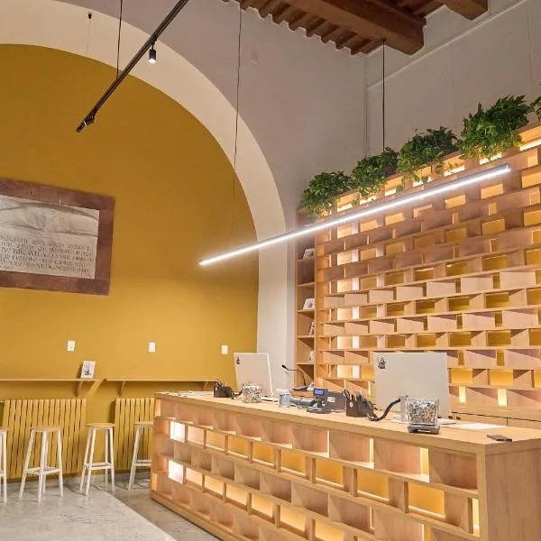 Lucca Hostel & Rooms San Frediano，位于卢卡的酒店